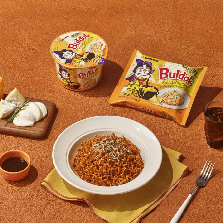[CARTON] SAMYANG Hot Quattro Cheese Chicken Ramen 105G X 16 (BOWL) - ABSOLUTE MART[CARTON] SAMYANG Hot Quattro Cheese Chicken Ramen 105G X 16 (BOWL)Instant Noodles